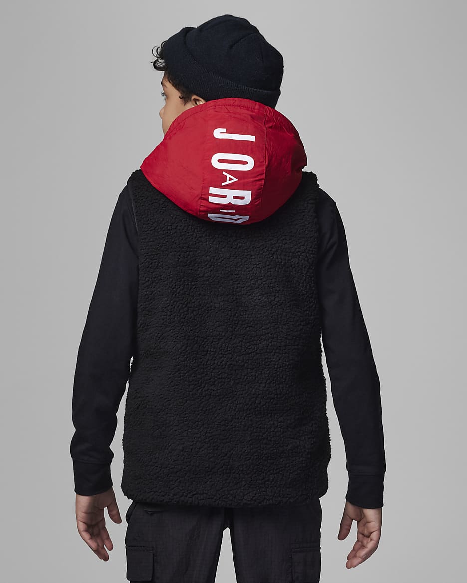 Jordan Sherpa Vest Big Kids Vest. Nike